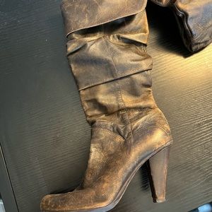 Distressed bcbg boot